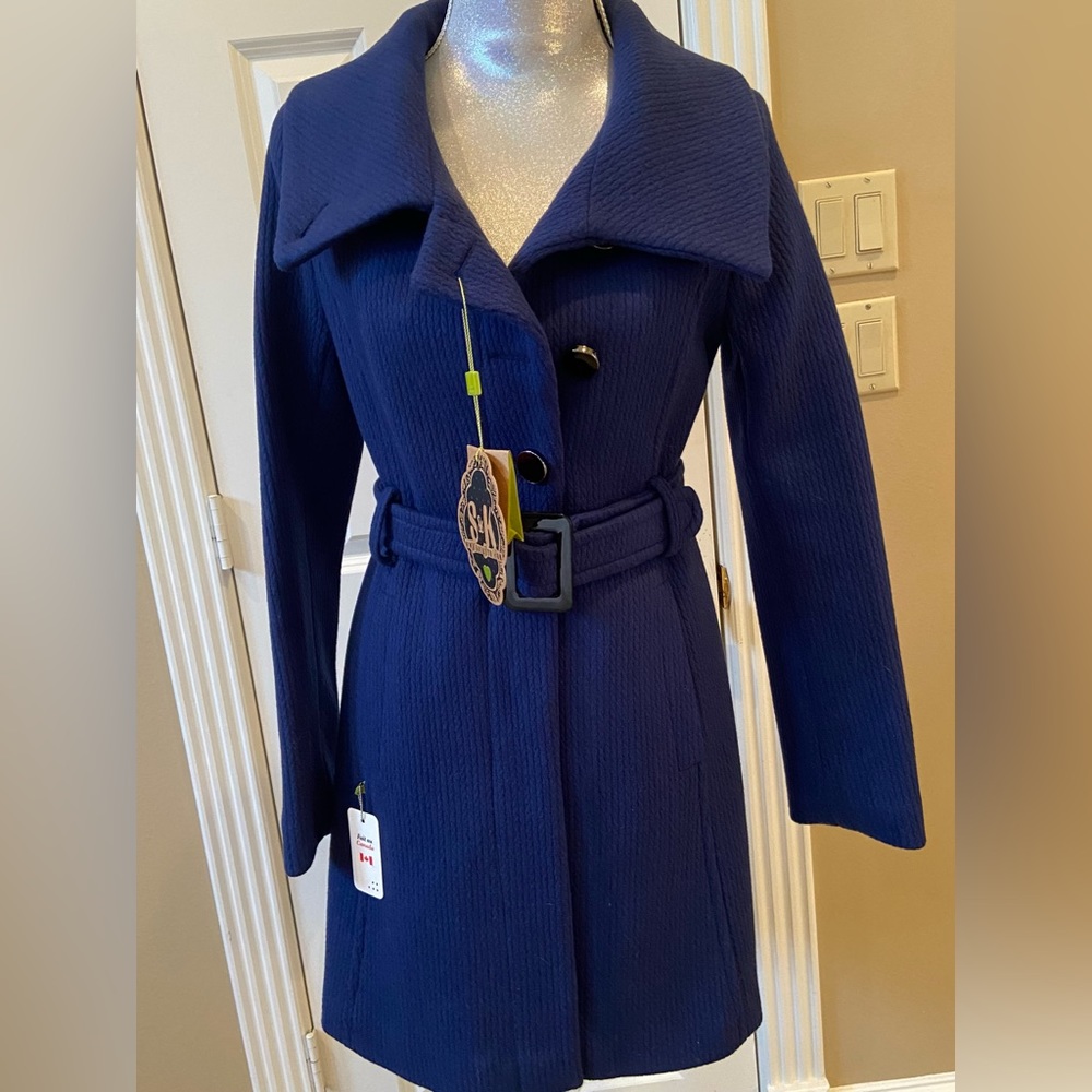 NWT Soia Kyo Beautiful winter coat.